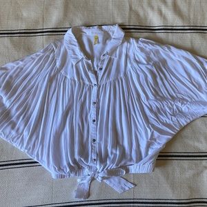 White batwing top